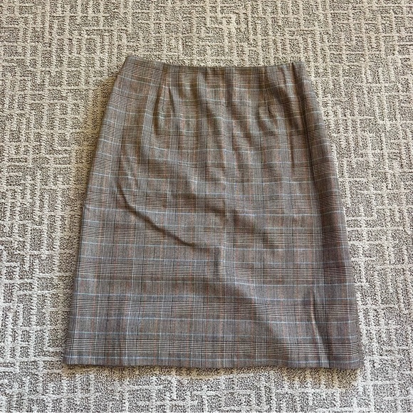 Vintage plaid wool skirt size 12 Harold's brown and gray midi skirt - Picture 5 of 5